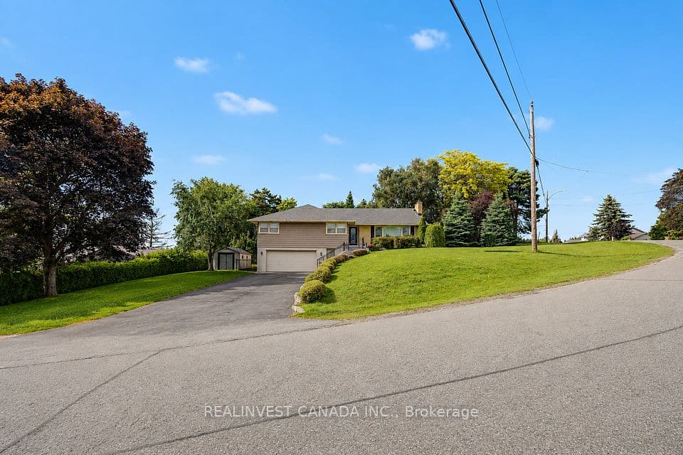 918 Pinecrest Road, Oshawa, ON L1K 2B2 – photo 2