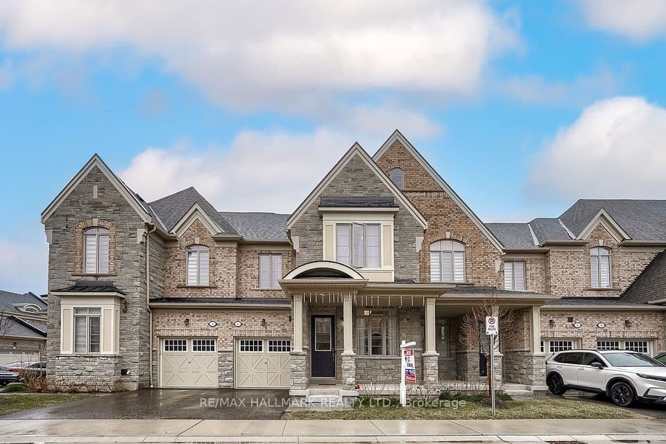 4 Hickling Lane, Ajax, ON L1T 0N6 – photo 2