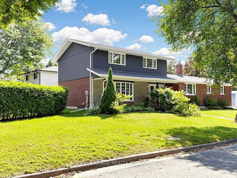 1015 Lavender Court, Oshawa, ON L1G 3H2 – photo 2