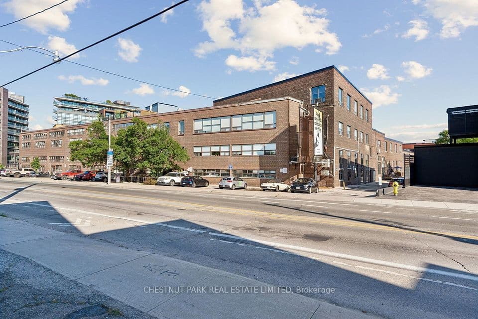 1159 Dundas Street E 149, Toronto, ON M4M 3N9 – main photo