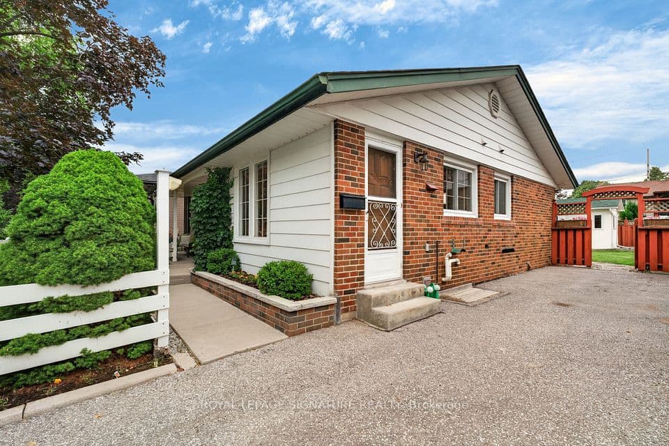 150 Clements Road E, Ajax, ON L1S 1L7 – photo 3