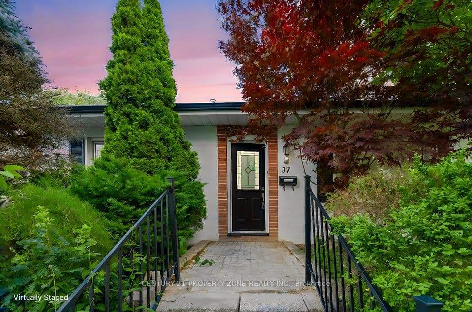 37 Adanac Drive, Toronto, ON M1M 2E5 – photo 2