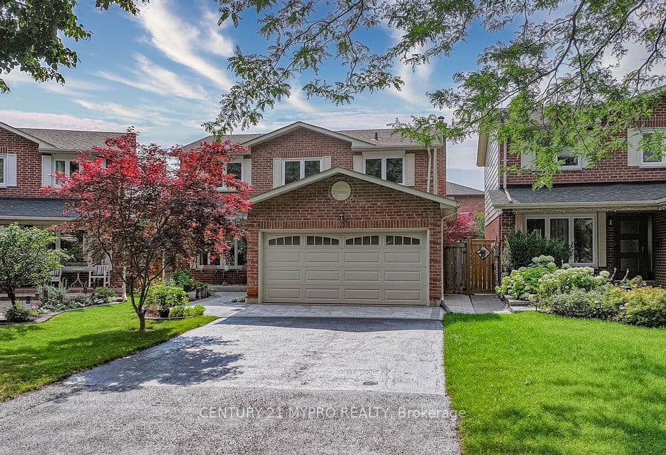 35 Wheeling Drive, Toronto, ON M1C 3X2 – main photo