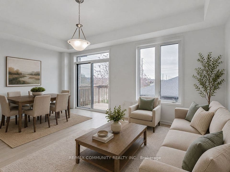 799 Heathrow Path, Oshawa, ON L1H 7K5 – photo 3