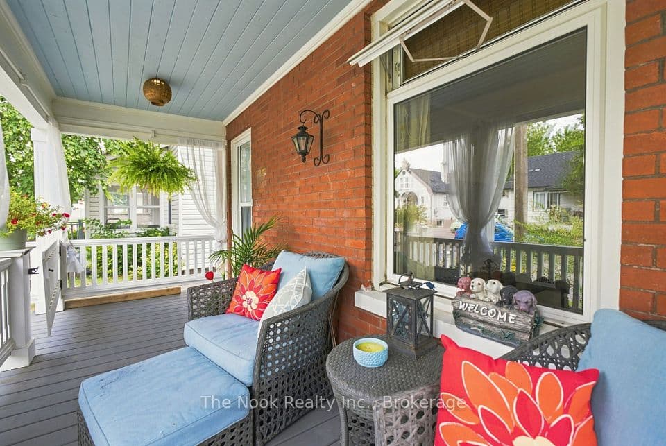 79 Elgin Street W, Oshawa, ON L1G 1S5 – photo 3