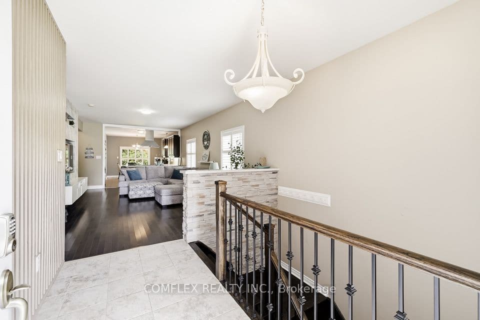 7 Swindells Street, Clarington, ON L1C 0K3 – photo 3