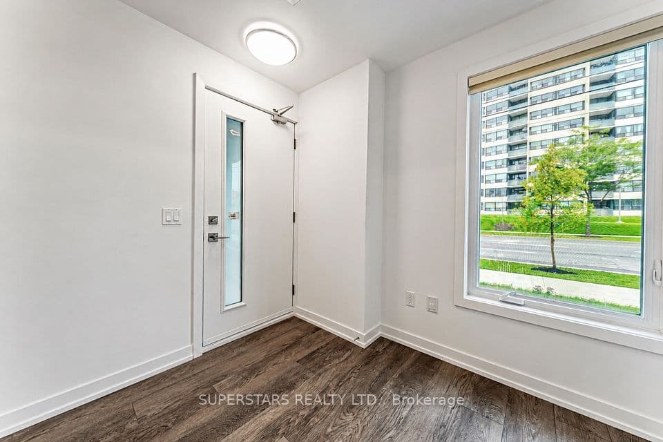 3069 Pharmacy Avenue 14, Toronto, ON M1W 2H1 – photo 2