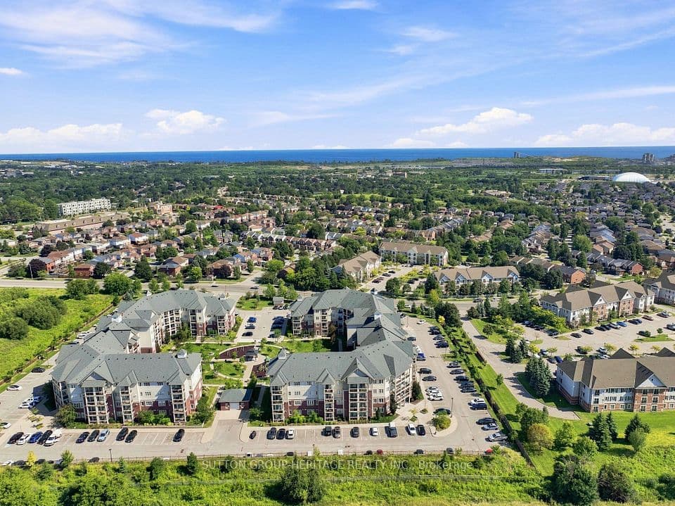 84 Aspen Springs Drive 108, Clarington, ON L1C 0V3 – photo 2