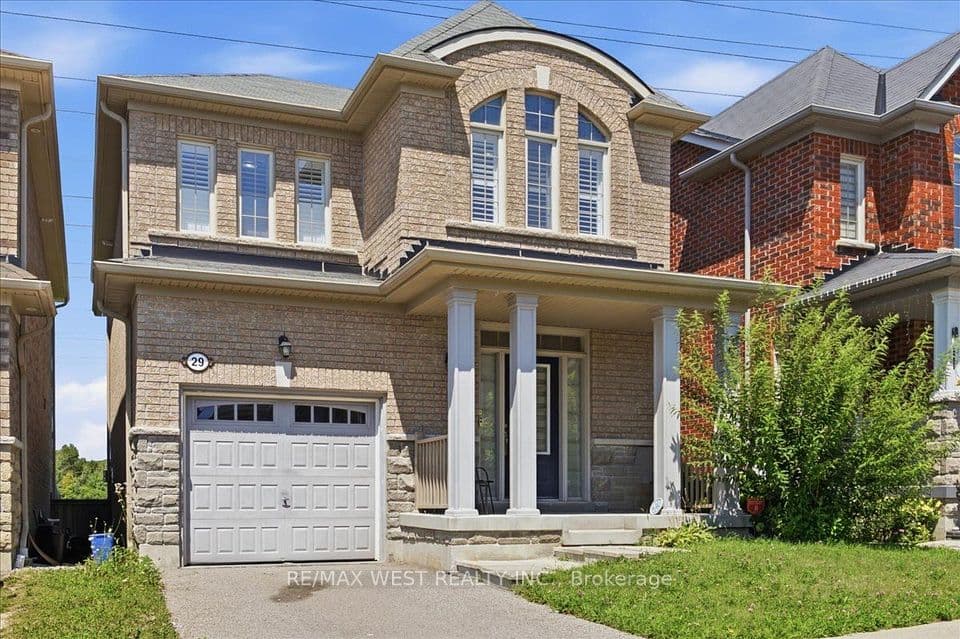 29 Stockell Crescent, Ajax, ON L1T 0M4 – main photo