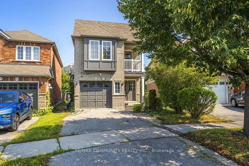 1597 Avonmore Square, Pickering, ON L1V 7H5 – main photo