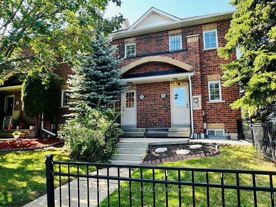 2 Hedge End Road 115, Toronto, ON M1B 5Z8 – main photo