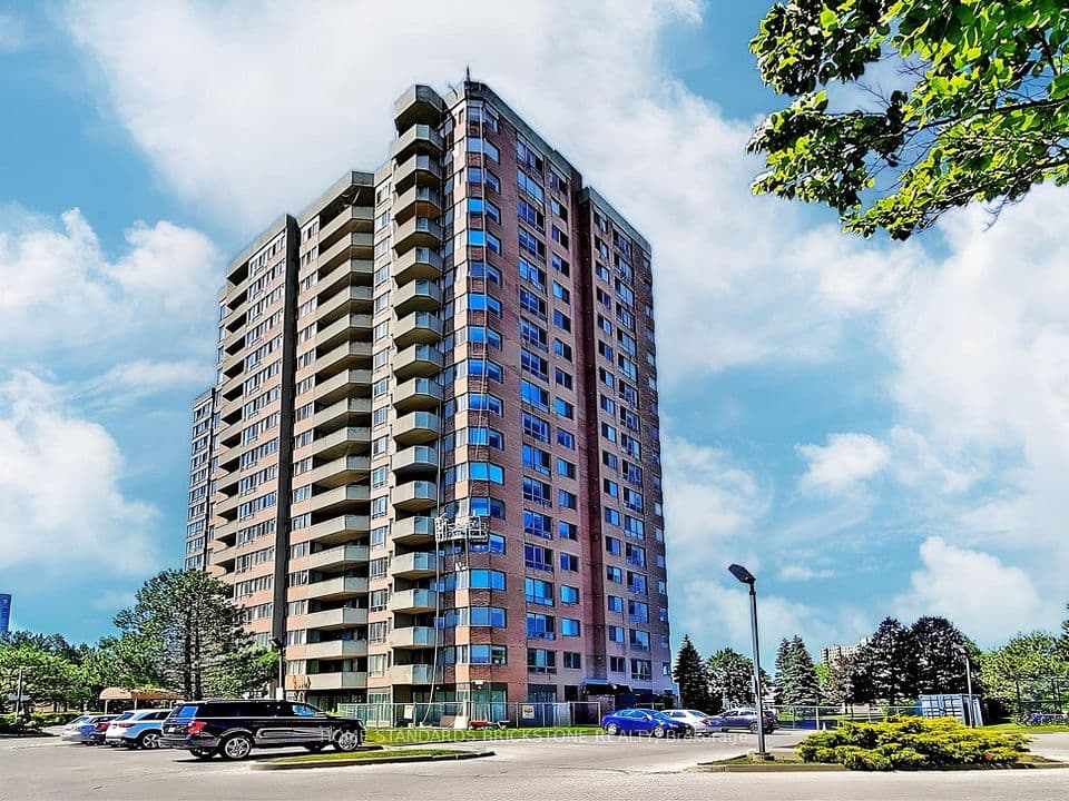 30 Thunder Grove 1705, Toronto, ON M1V 4A3 – main photo