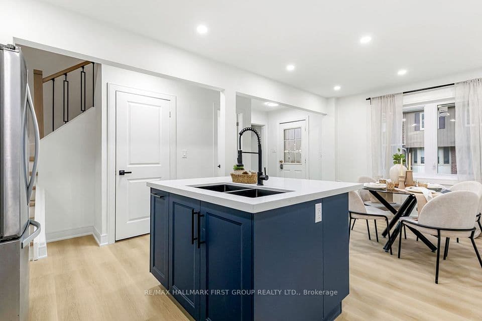 270 Timberbank Boulevard 75, Toronto, ON M1W 2M1 – photo 2