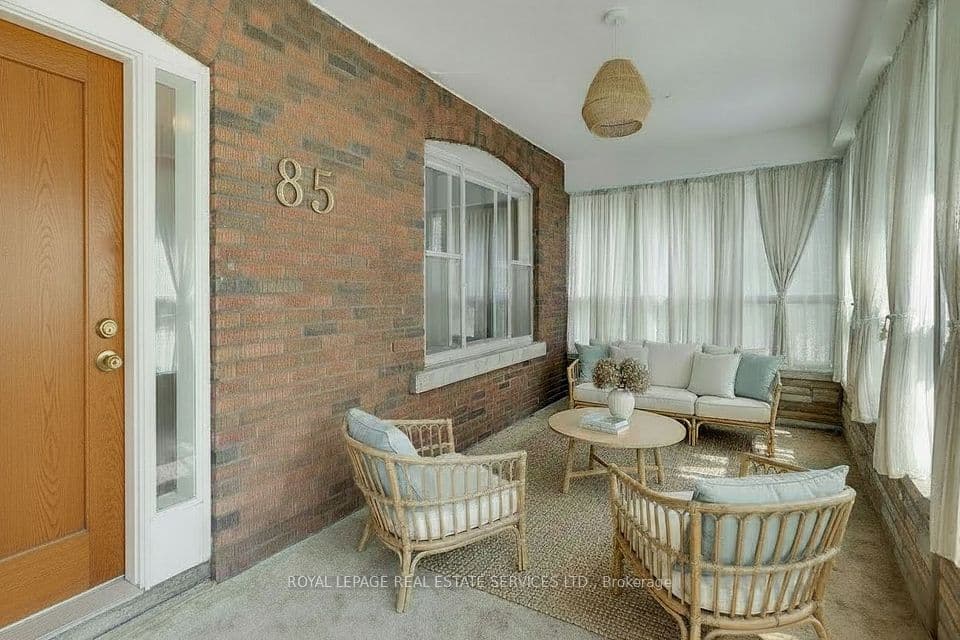 85 Dawes Road, Toronto, ON M4C 5B2 – photo 3