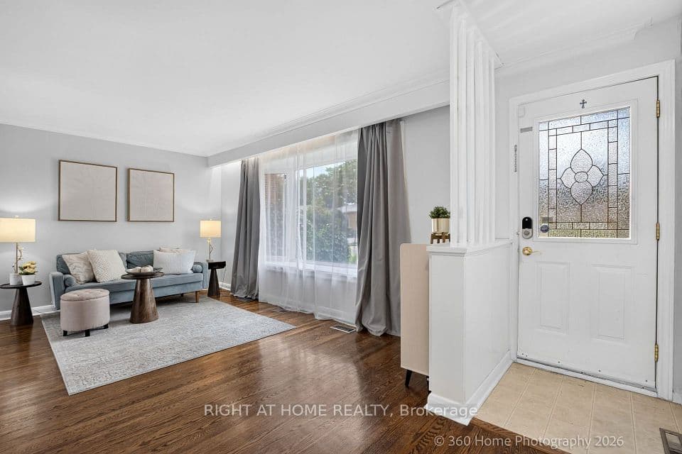 100 Perivale Crescent, Toronto, ON M1J 2C3 – photo 3