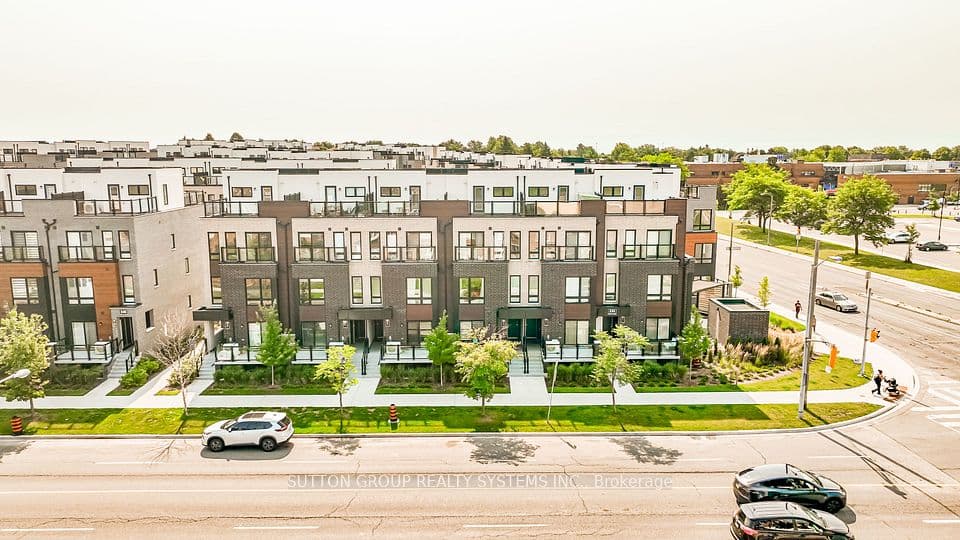 235 McLevin Avenue 11, Toronto, ON M1B 0E8 – main photo