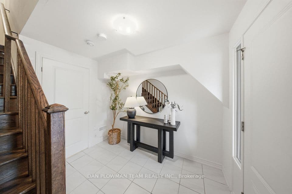 484 Salem Road S, Ajax, ON L1S 0G9 – photo 3