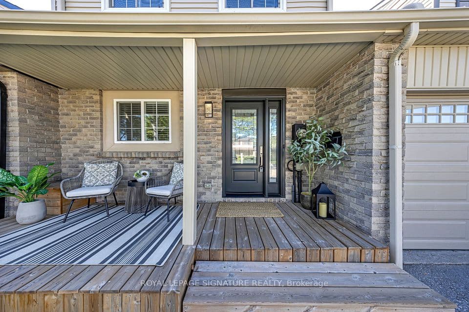 53 Banner Crescent, Ajax, ON L1S 3S8 – main photo