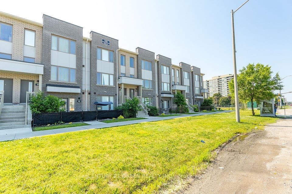 1525 Kingston Road 406, Pickering, ON L1V 0E9 – photo 2