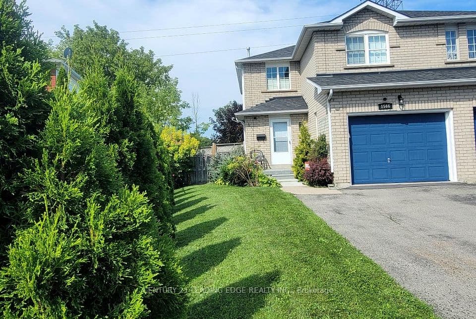 1566 Fieldgate Drive, Oshawa, ON L1K 2L5 – main photo