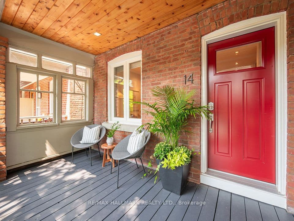 14 Fielding Avenue, Toronto, ON M4J 1R5 – photo 2