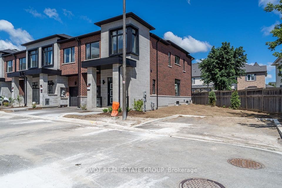 20 Observatory Way, Whitby, ON L1M 0M7 – photo 3