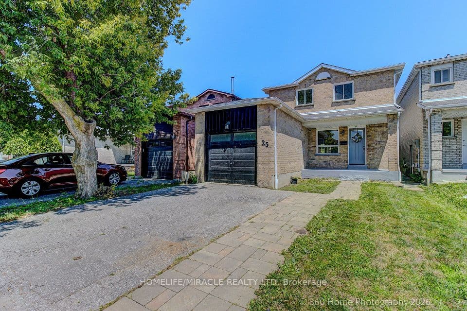25 Chalmers Crescent, Ajax, ON L1S 5Z5 – main photo