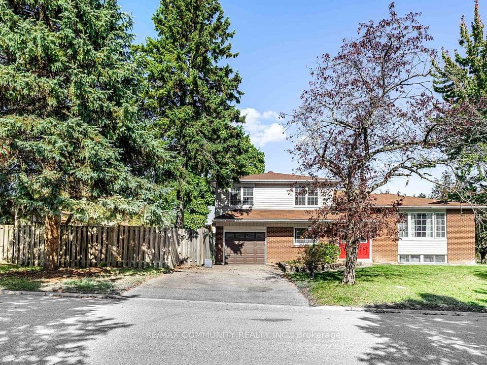 122 Bryant Road, Ajax, ON L1S 2Y8 – main photo