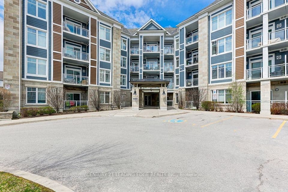 660 Gordon Street 209, Whitby, ON L1N 9X4 – main photo