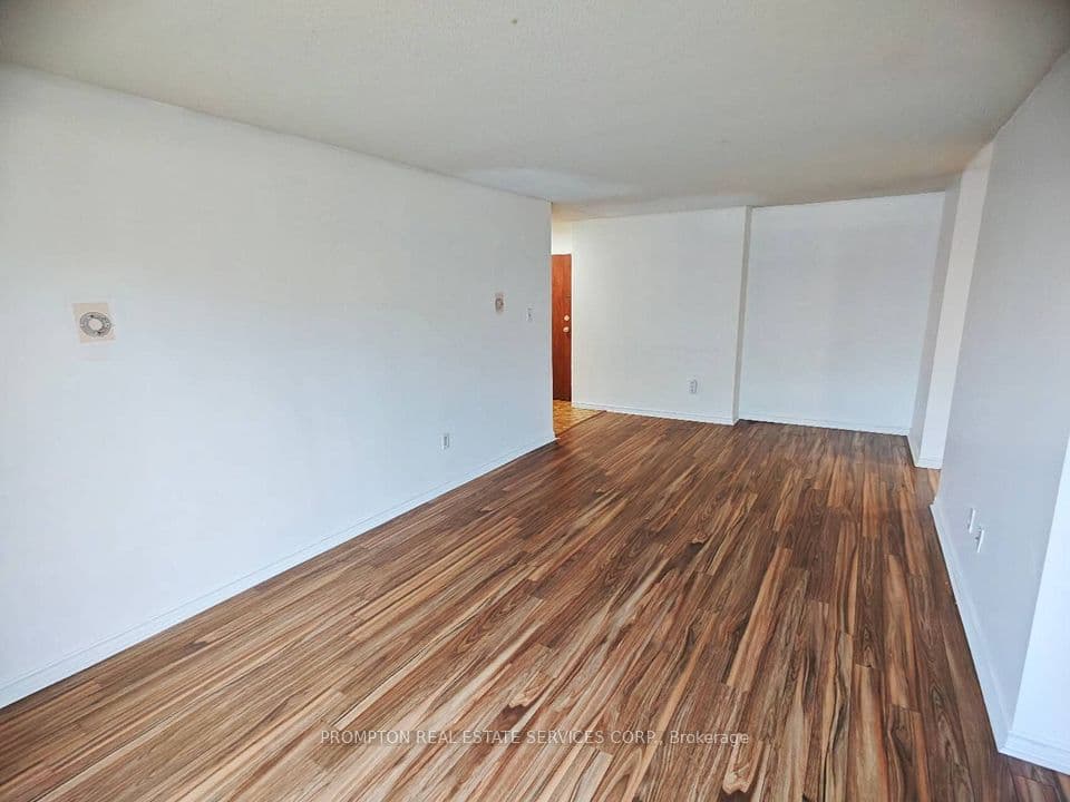 121 Trudelle Drive 104, Toronto, ON M1J 3K4 – photo 3