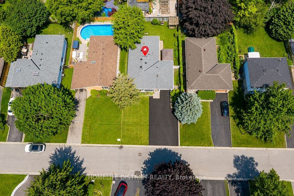 950 Mink Street, Pickering, ON L1W 2G5 – photo 3