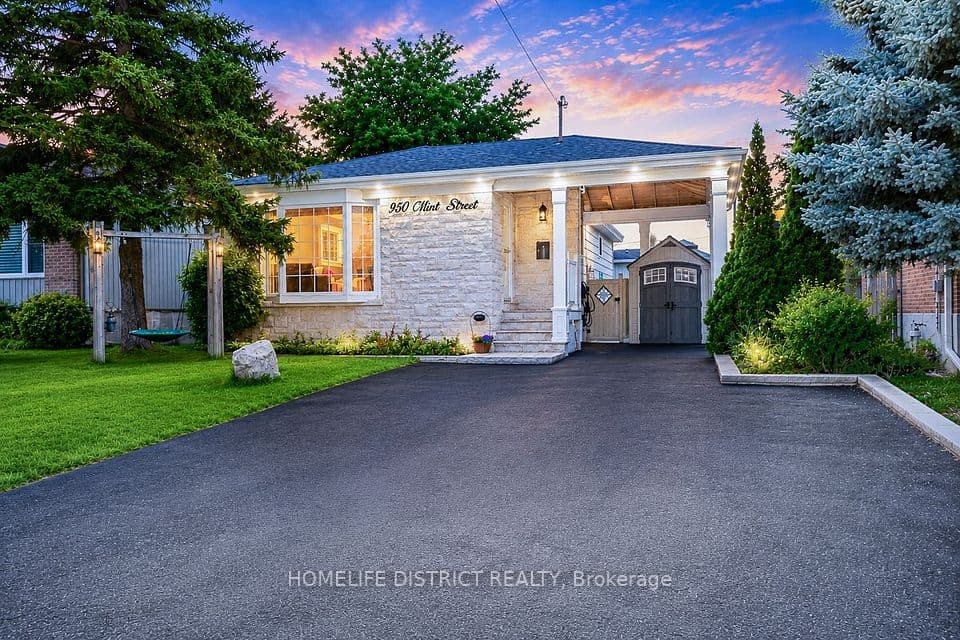950 Mink Street, Pickering, ON L1W 2G5 – main photo