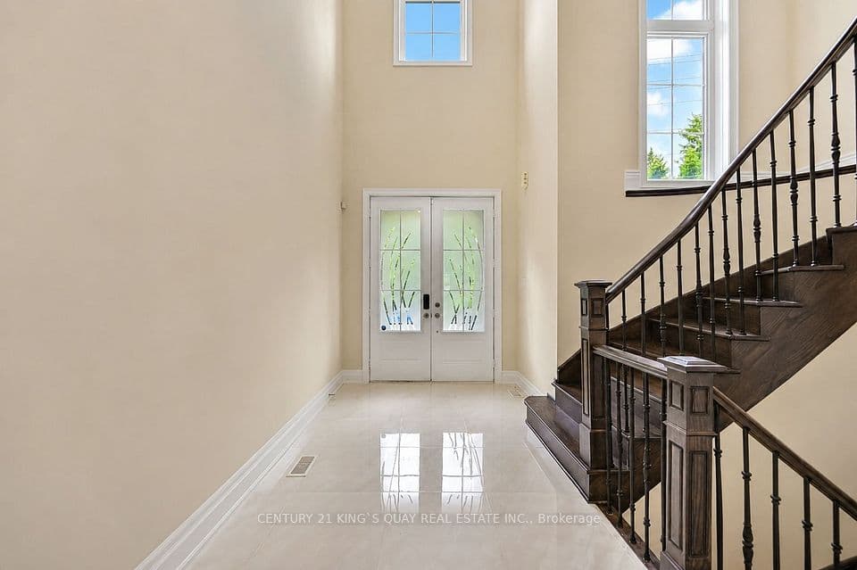 1917 Fairport Road, Pickering, ON L1V 1T5 – photo 2
