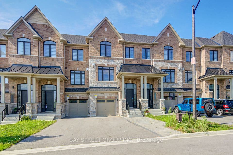 36 Elkington Crescent, Whitby, ON L1P 0L7 – main photo