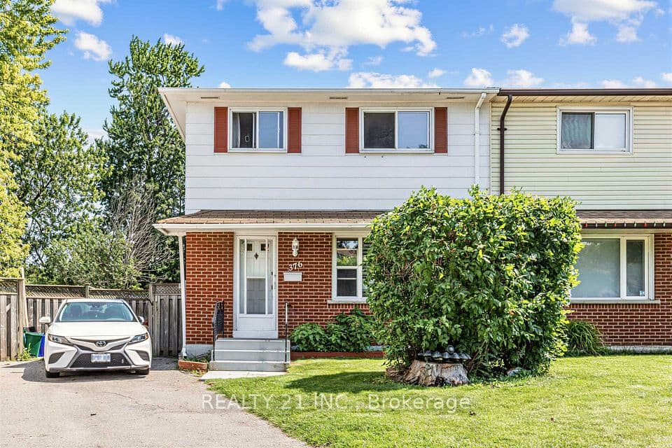 376 Vancouver Crescent, Oshawa, ON L1J 5X9 – photo 2