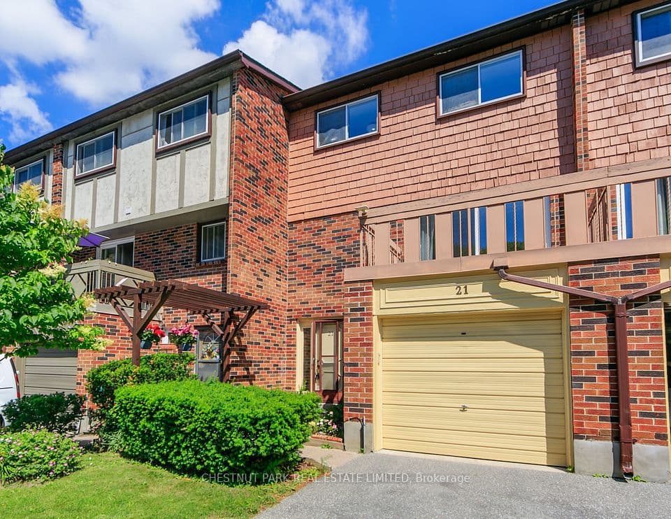 30 Chichester Place 21, Toronto, ON M1T 3S5 – main photo