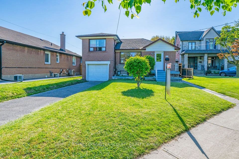 4 Harris Park Drive, Toronto, ON M1L 2Z9 – photo 3