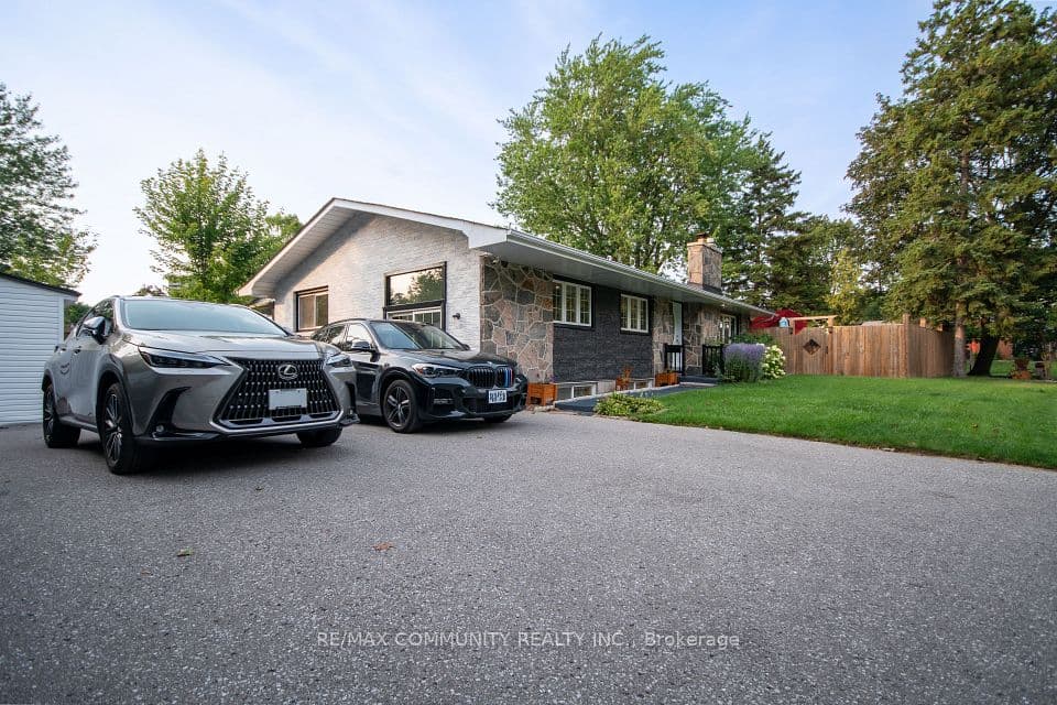 167 Simpson Road, Ajax, ON L1S 2V7 – photo 3