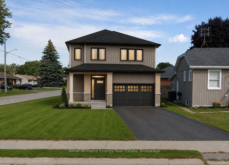 336 Annapolis Avenue, Oshawa, ON L1J 2X9 – main photo