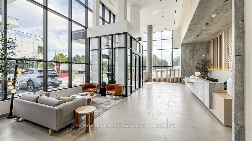 1050 Eastern Avenue 823, Toronto, ON M4L 0B7 – photo 3