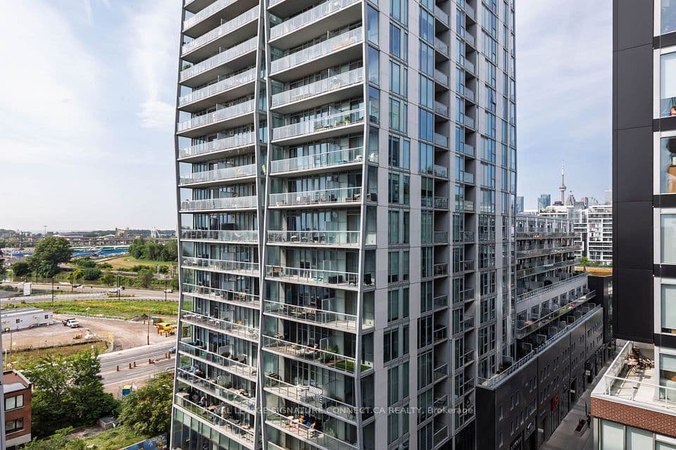 45 Baseball Place 902, Toronto, ON M4M 0H1 – photo 2