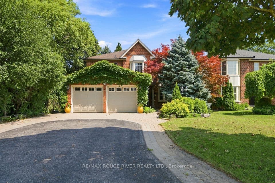 909 Ridge Valley Drive, Oshawa, ON L1K 2G1 – main photo