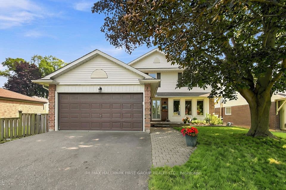 119 Frederick Street, Whitby, ON L1N 6K1 – main photo