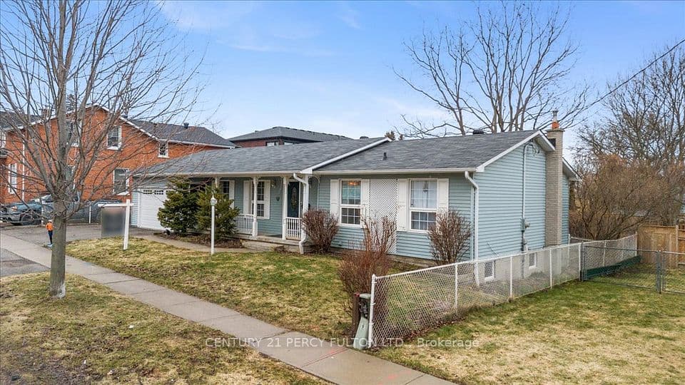 5 Durham Street, Clarington, ON L1C 1H4 – photo 2