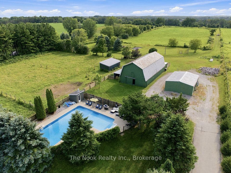 4386 Middle Road, Clarington, ON L1C 6P8 – main photo