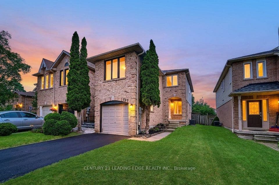 137 Timber Mill Avenue, Whitby, ON L1R 2H3 – photo 2
