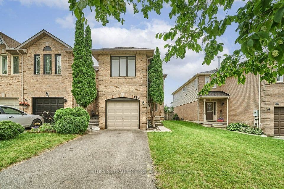 137 Timber Mill Avenue, Whitby, ON L1R 2H3 – photo 3