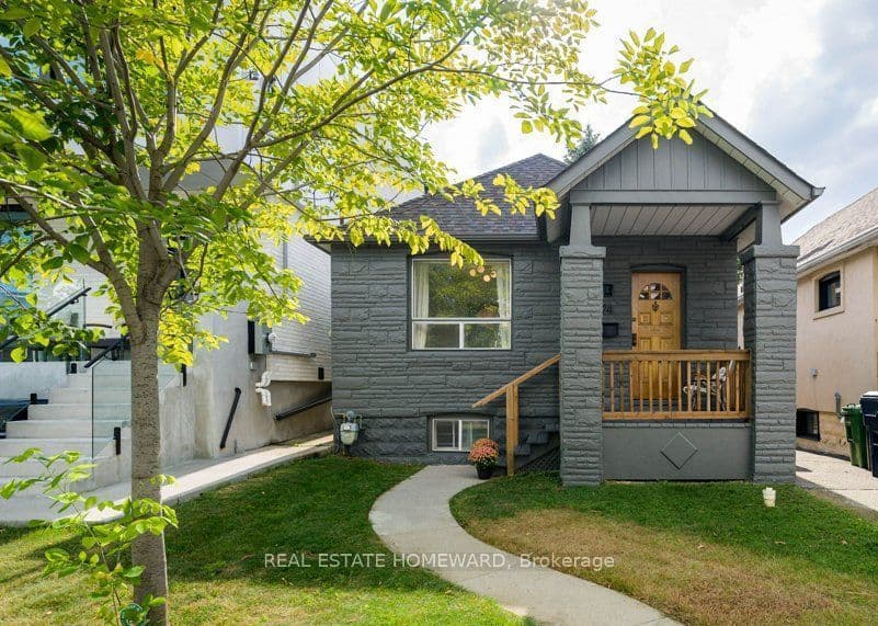 94 Wiley Avenue, Toronto, ON M4J 3W6 – main photo