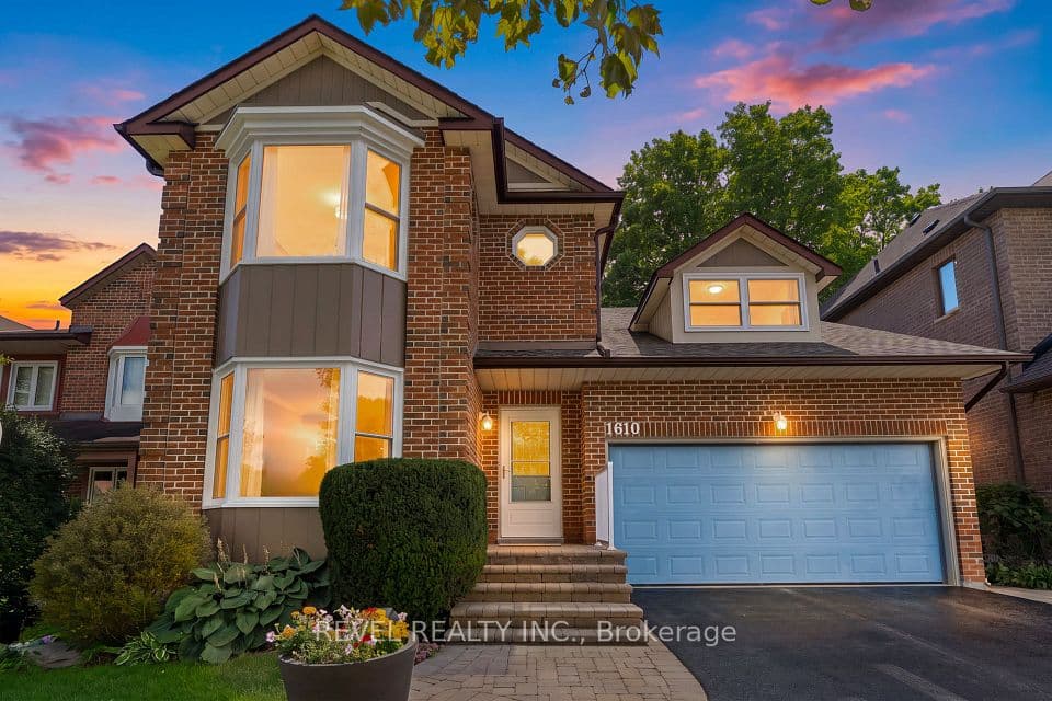 1610 Heathside Crescent, Pickering, ON L1V 5W7 – main photo