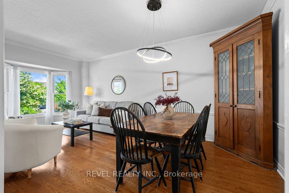 1610 Heathside Crescent, Pickering, ON L1V 5W7 – photo 3